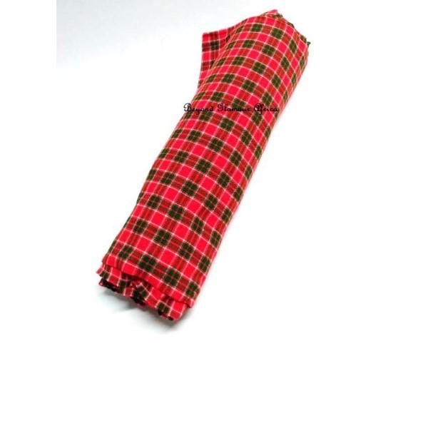 Red and green maasai traditional shuka