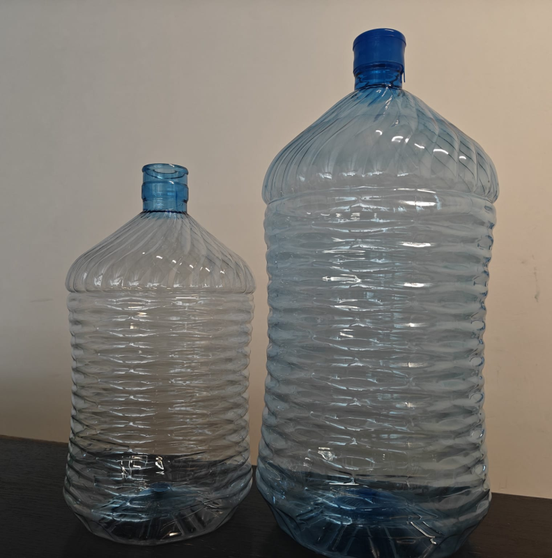 Normal empty water bottle 18.9l