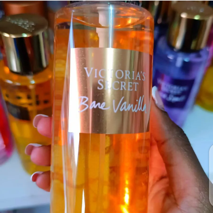 Victoria Secrets Bare Vanilla Body Mist 250ml
