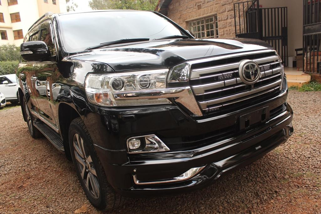 TOYOTA LANDCRUISER V8 ZX 2015 (NEW SHAPE)