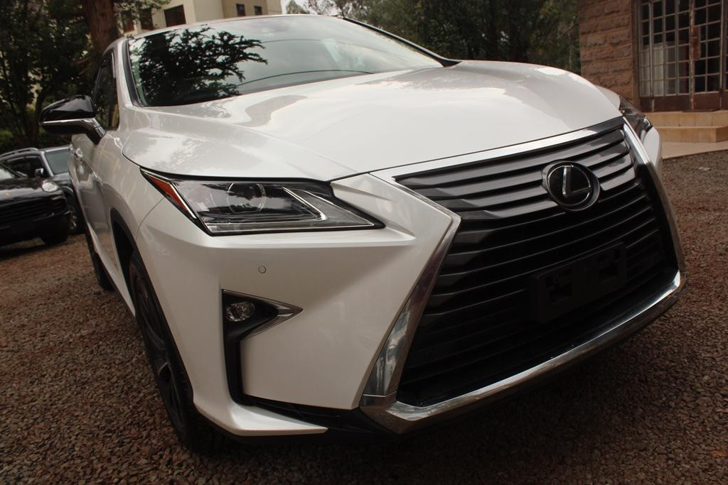 LEXUS RX200T SUNROOF 2016 50,000 KMS