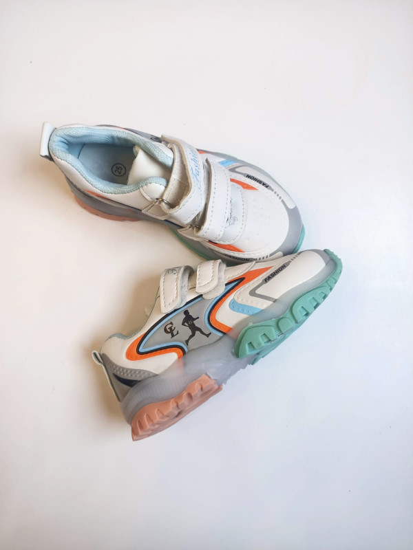 Kids lighting shoes