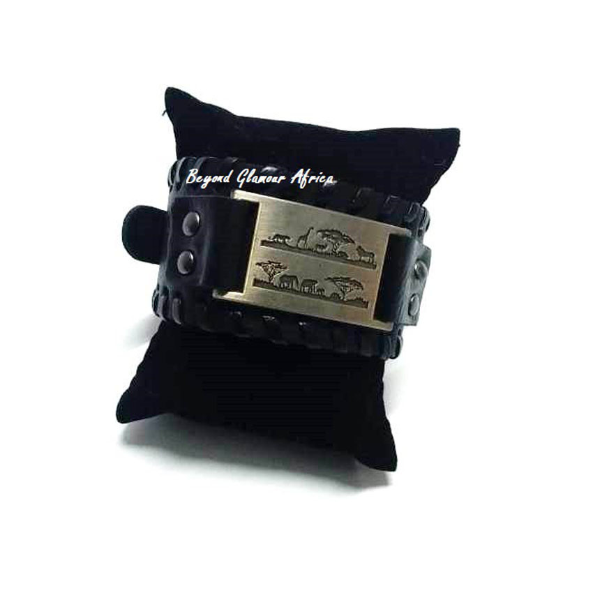 Black Leather Game park engraved