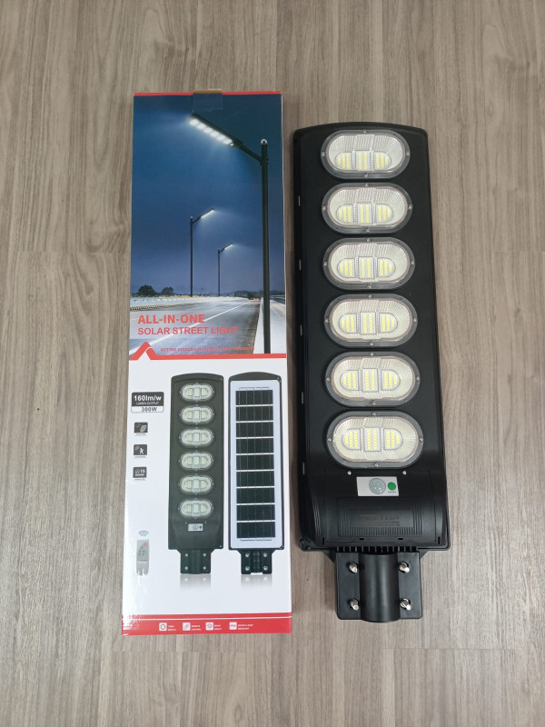 Solar Street Light 300W