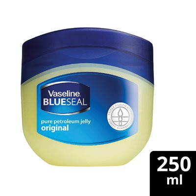 Nivea petroleum jelly eesence vitamin e 250ml