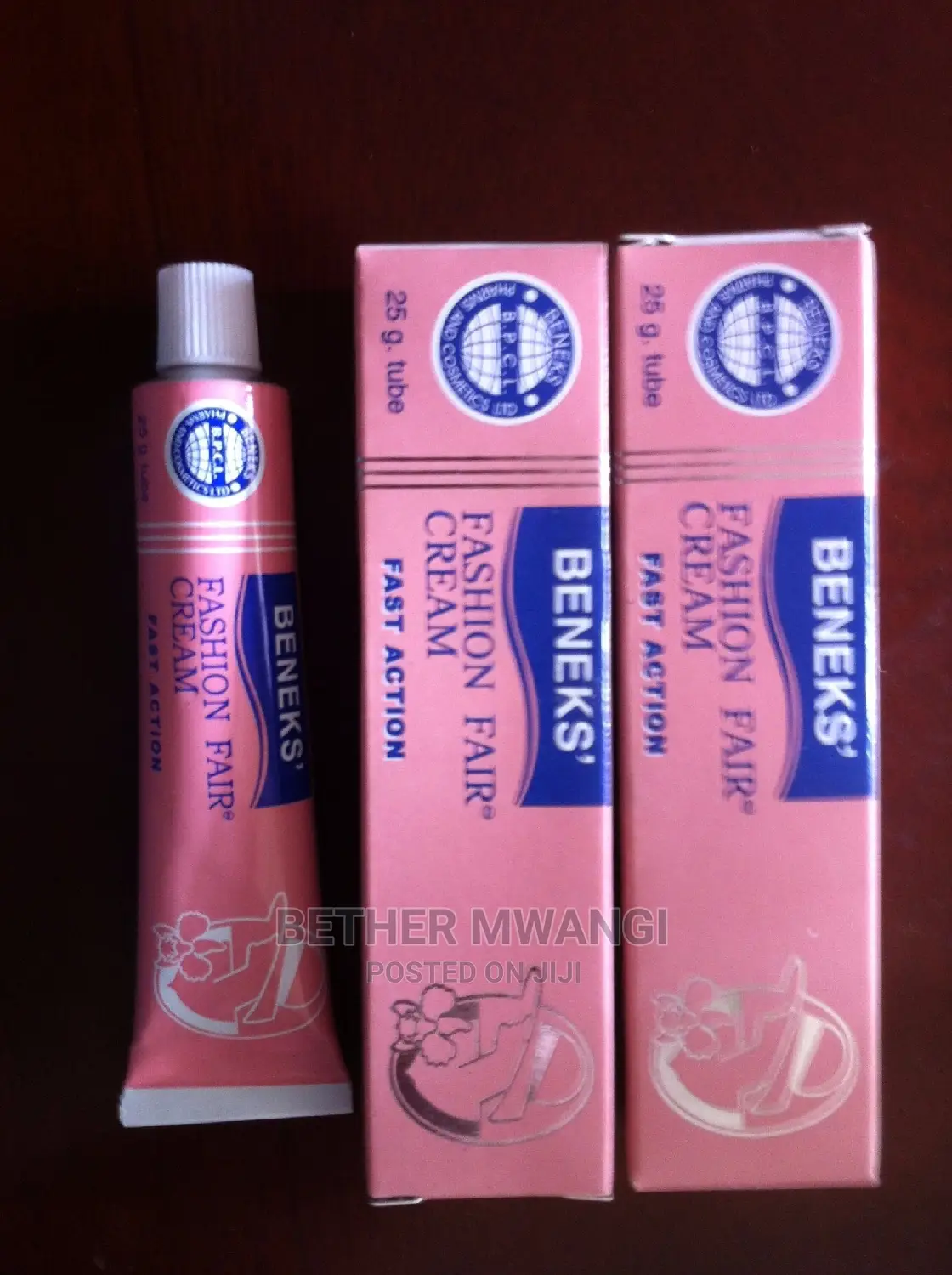 BENEKS' Fashion Fair Cream Fast Action