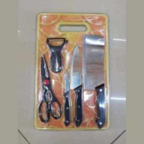 Stainless steel chef knife set and chopping board