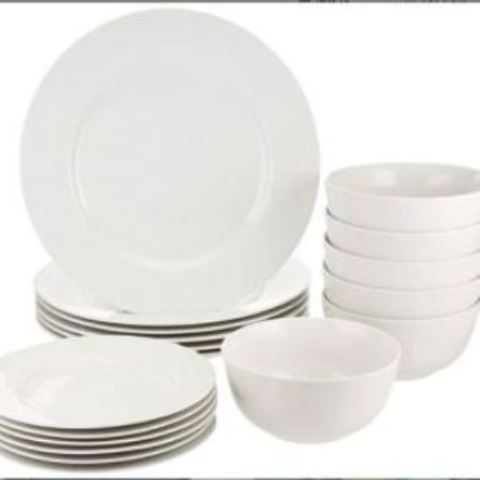18 pieces dinner set