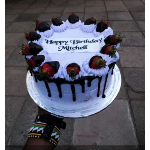 Vanilla  Oreo 1.5kg cake