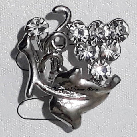 Womens Silver Vintage Brooch