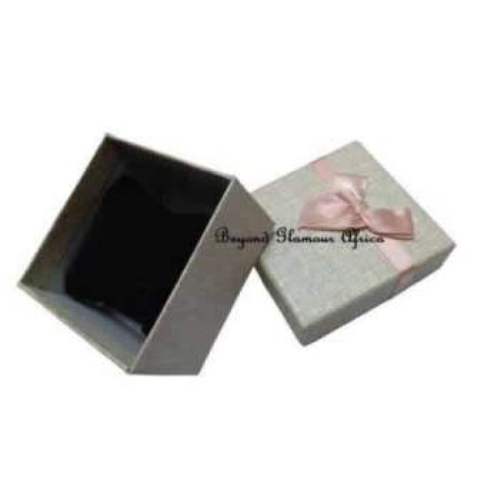 Cream Gift Box With Peach Ribbon