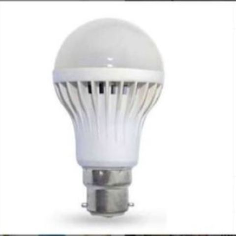 Dusk to dawn led sensor bulb