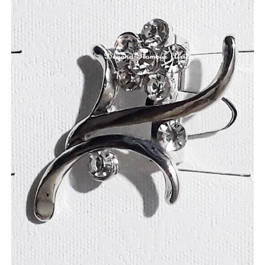 Womens Silver Vintage pin